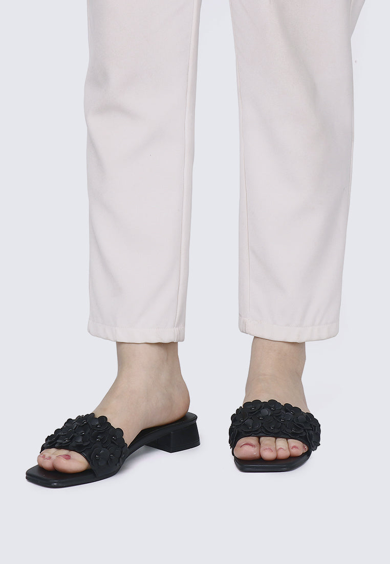 Corinne Comfy Sandals In Black