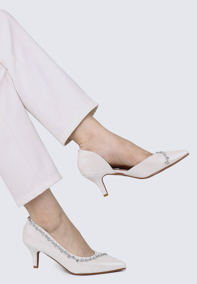 Dahlia Comfy Pumps In Ivory