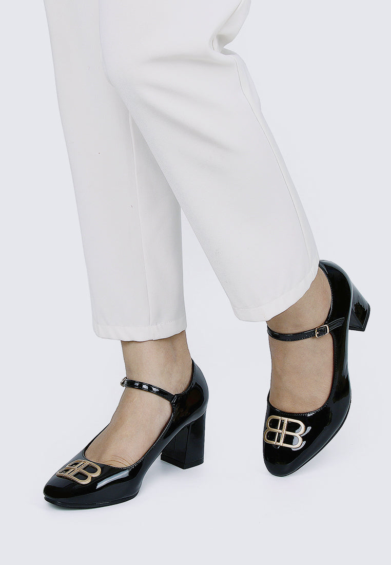Jane WideFit Comfy Pumps In Black