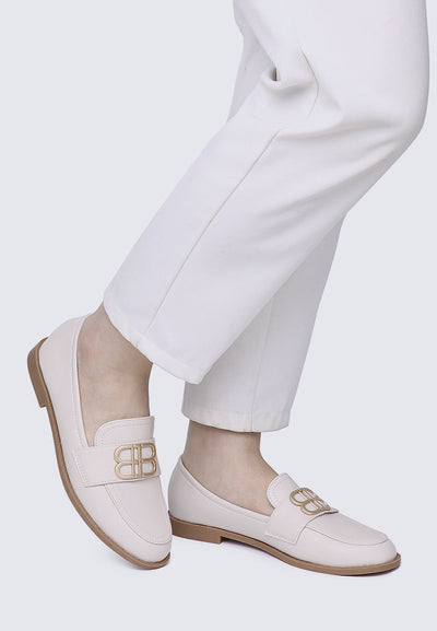 Minetta Comfy Loafers In Beige