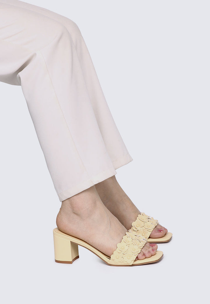 Cyrene Comfy Heels In Butter