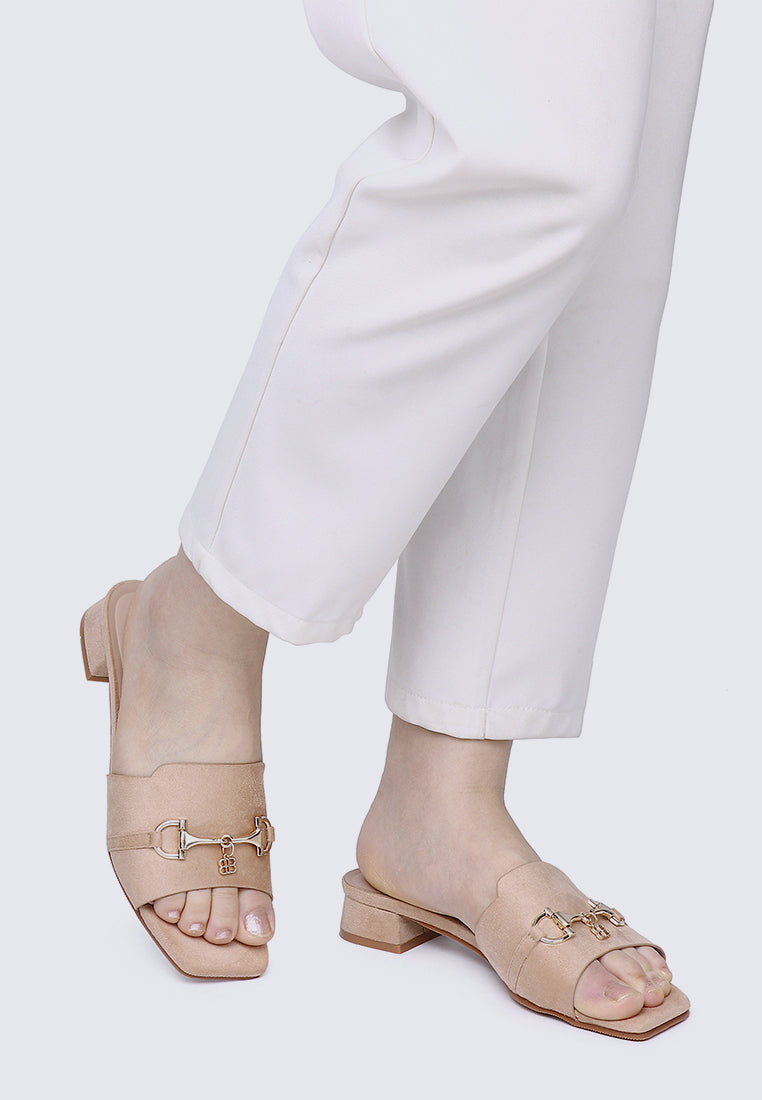 Ebony Comfy Sandals In Almond