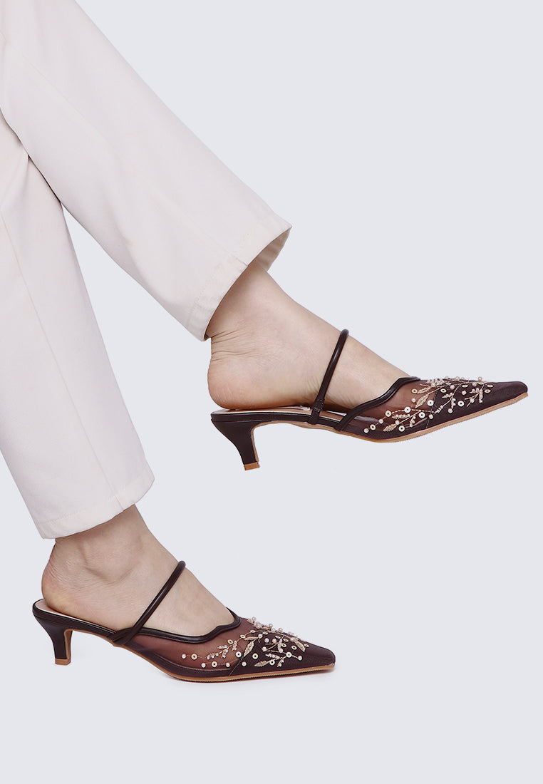 Petaline Comfy Heels In Espresso