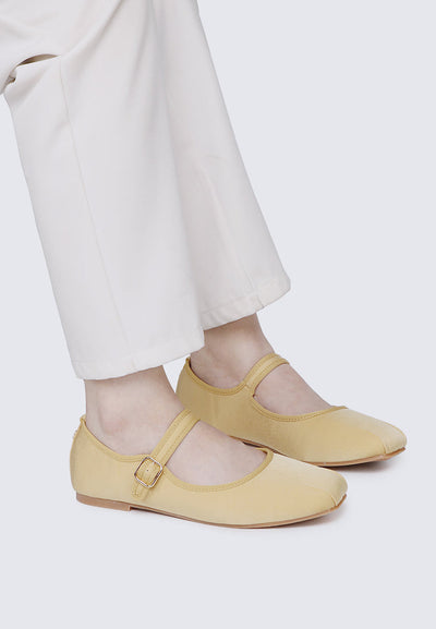 Faye FlexFit Comfy Ballerina In Mustard