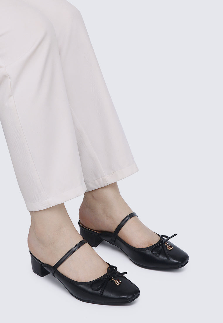 Cocoa Crème Comfy Heels In Black