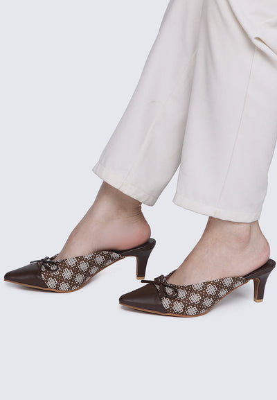 Aleeya Comfy Heels In Espresso