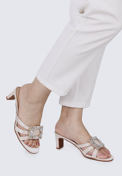 Kendra Comfy Heels In Nude