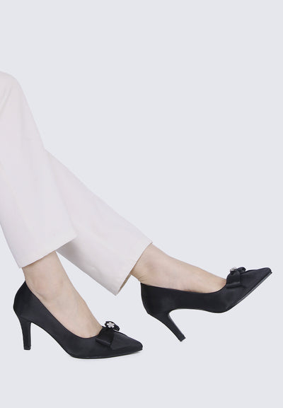 Alexandria Comfy Pumps In Black
