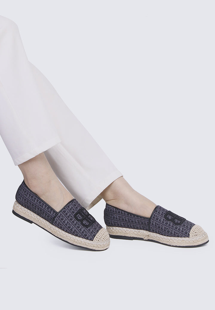 Maci Comfy Espadrilles In Black