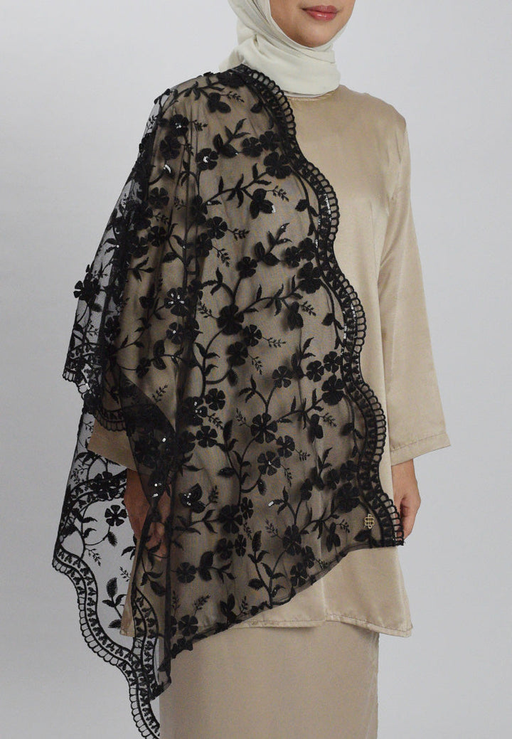 Senja Selendang Premium Scarves In Black