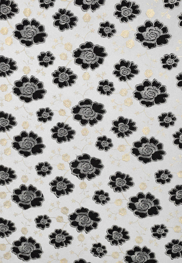 Kamelia Selendang Premium Scarves In Black