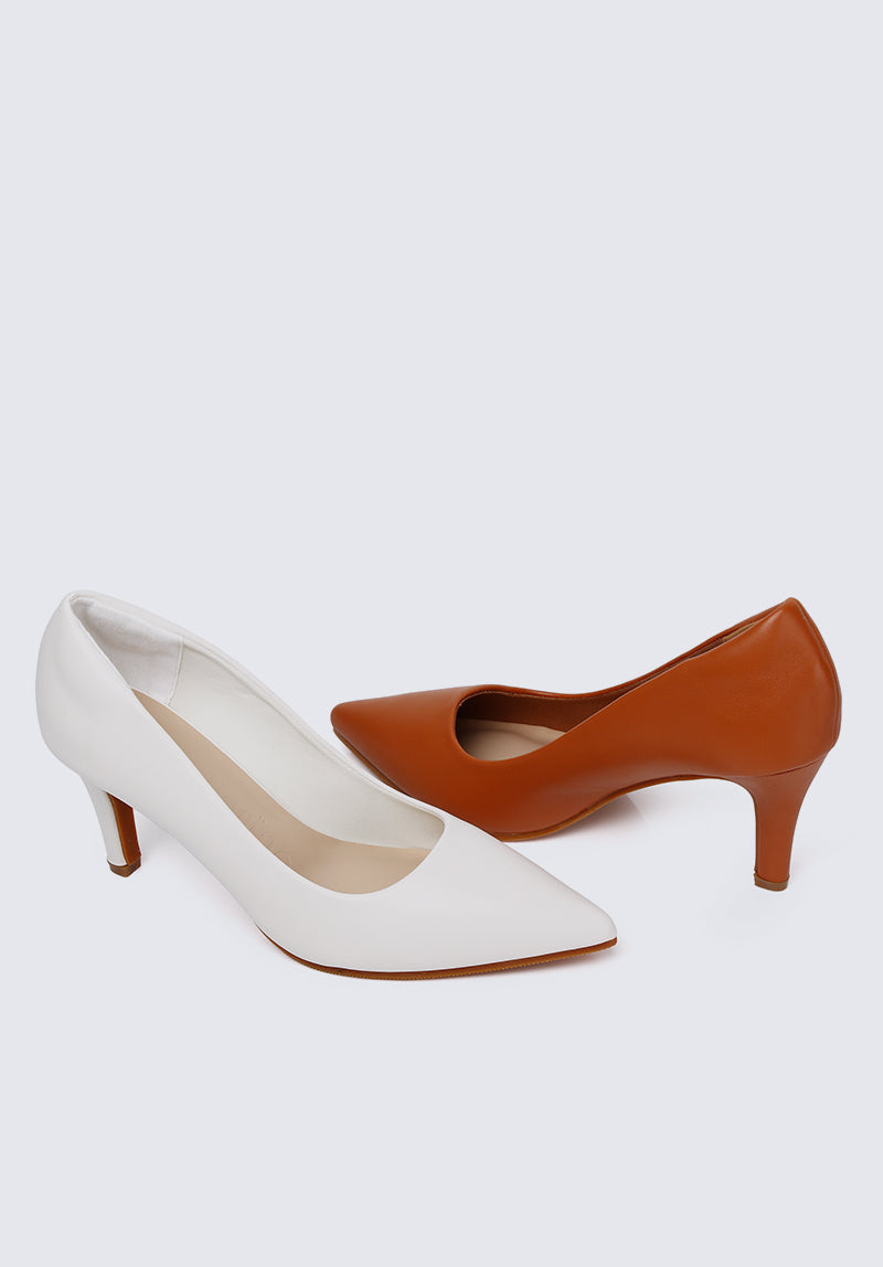 Ashley Comfy Pumps In Off White