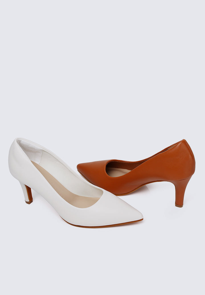 Ashley Comfy Pumps In Off White