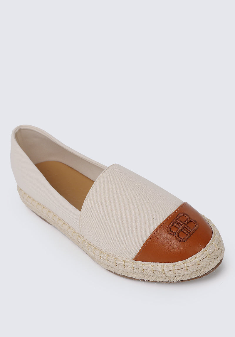 Britney Comfy Espadrilles In Off White